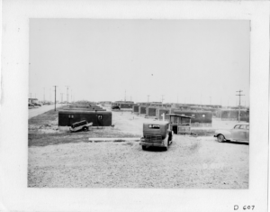 Viviendas temporales en Little Pasco, 1943. (Crédito: WSU Hanford History Project).