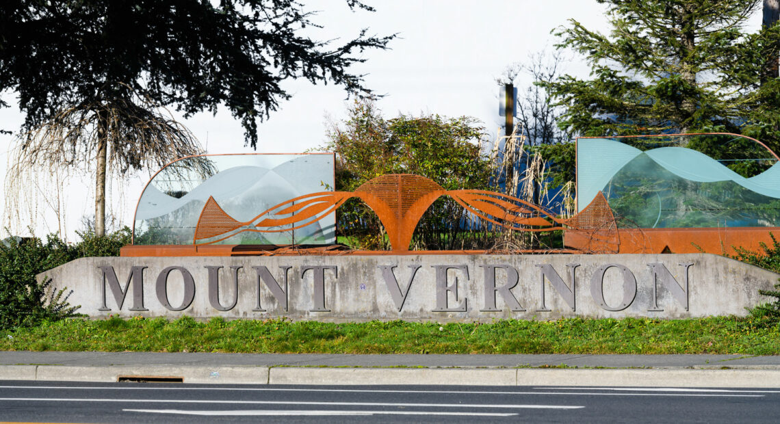 Sign for the City of Mount Vernon, Washington, during the day. (Credit: Ian Dewar Photography/Adobe Stock)